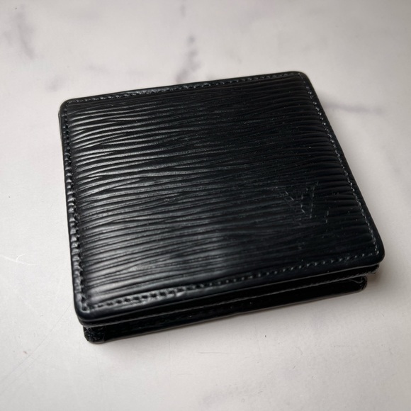 LOUIS VUITTON BLACK EPI PORTE-MONNAIE BOITE COIN BOX - Picture 3 of 13